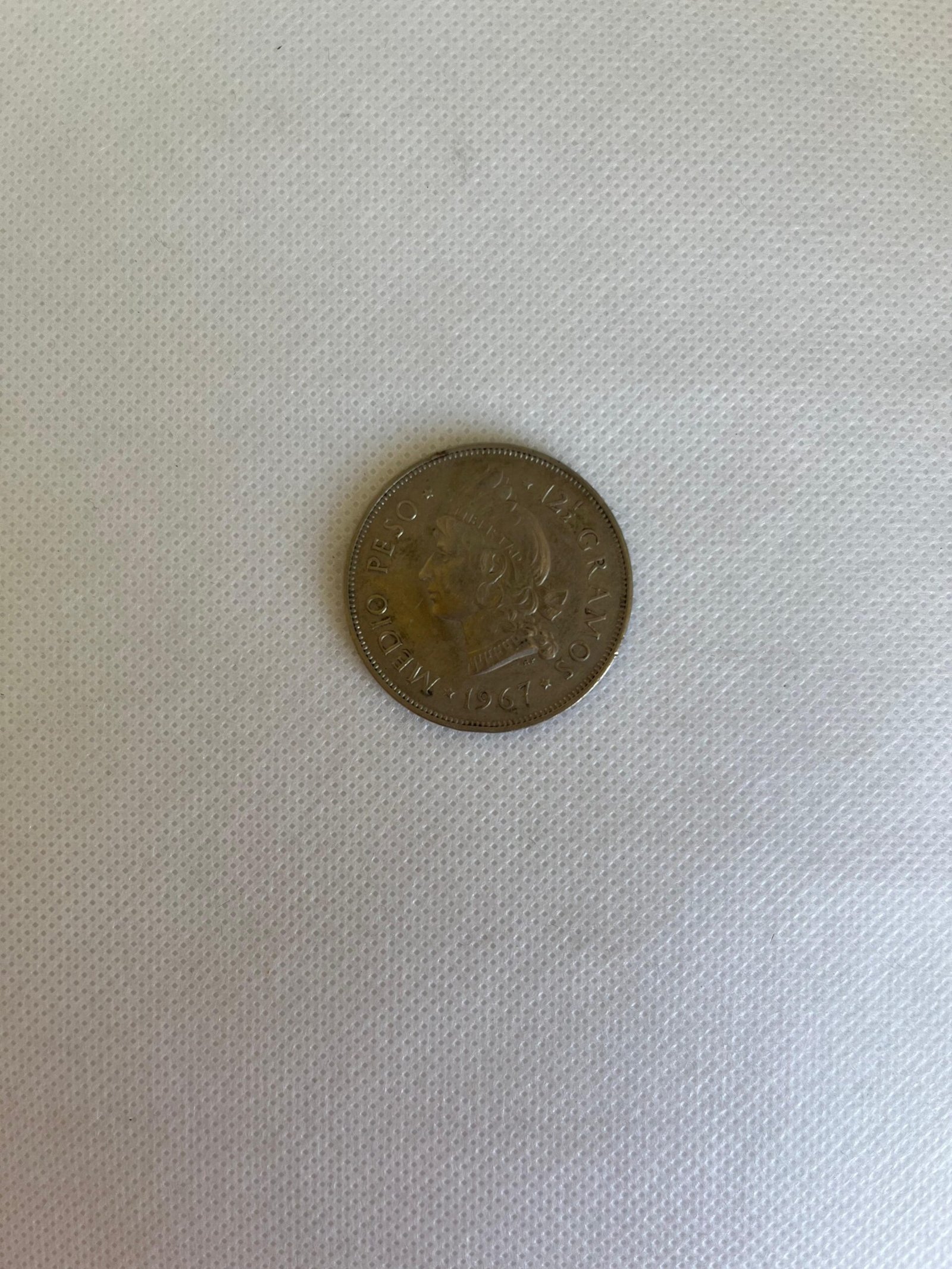 Anverso Medio Peso Dominicano 1967